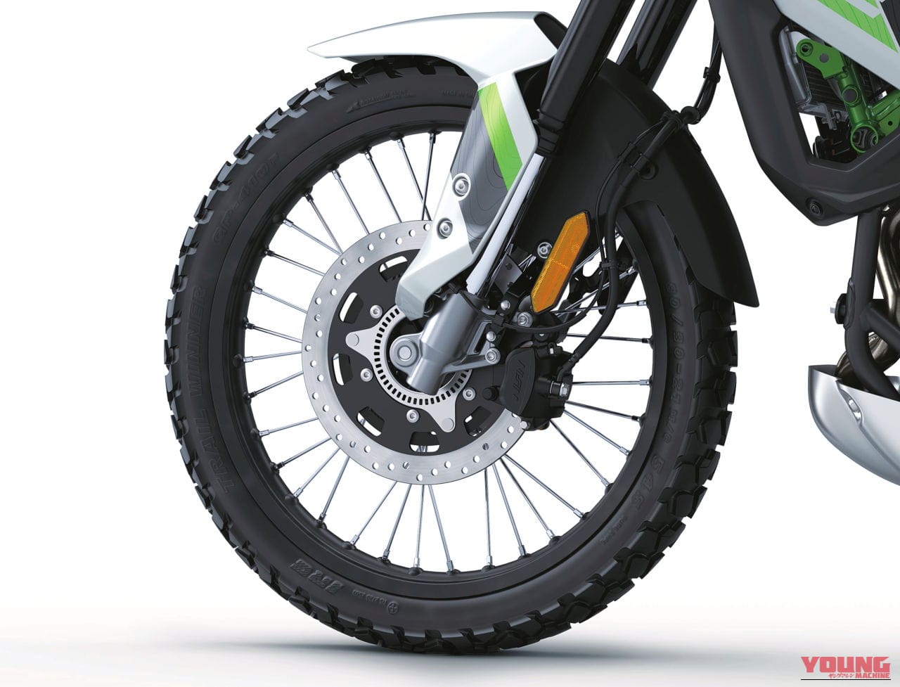 カワサキ｜KLE500｜輸出仕様｜2026年モデル｜【新型発表】カワサキ(KAWASAKI)新型アドベンチャー「KLE500」を発表！ 上位版「KLE500 SE」はTFTメーターや大型スクリーンも装備〈海外〉