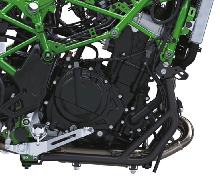 カワサキ|KLE500|輸出仕様|2026年モデル|カワサキが新型アドベンチャー「KLE500」を発表! 上位版「KLE500 SE」はTFTメーターや大型スクリーンも装備【海外】