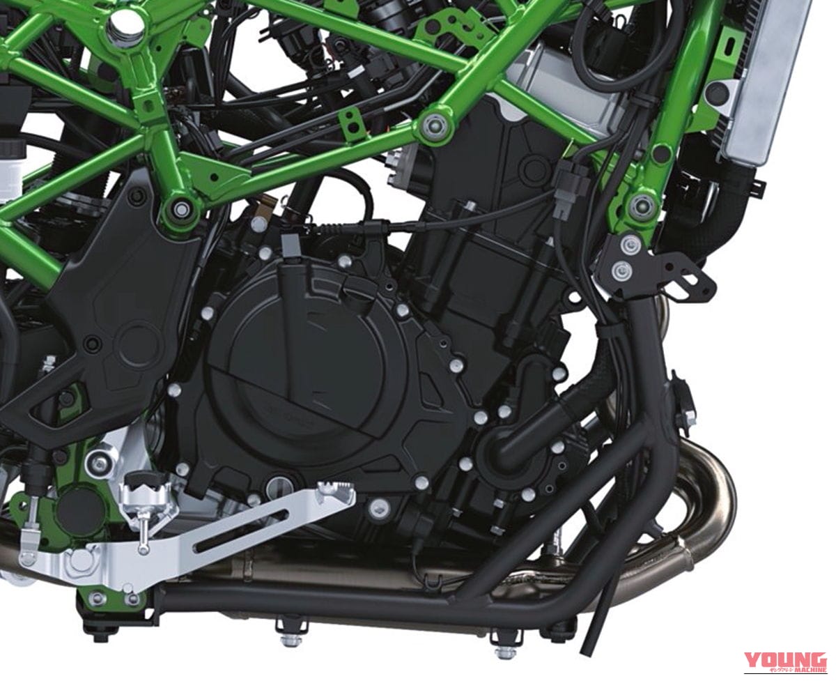 カワサキ｜KLE500｜輸出仕様｜2026年モデル｜【新型発表】カワサキ(KAWASAKI)新型アドベンチャー「KLE500」を発表！ 上位版「KLE500 SE」はTFTメーターや大型スクリーンも装備〈海外〉