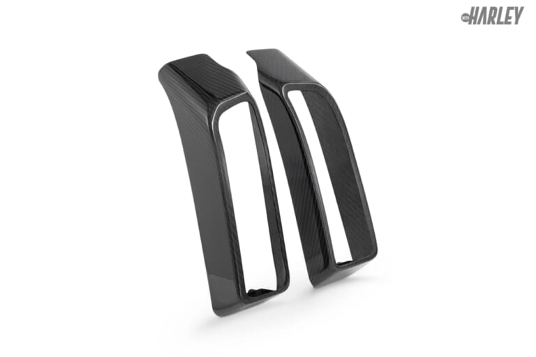 スズキ&アソシエイツ｜ARLEN NESS｜Carbon Fiber リアライトポッド(｜スズキ＆アソシエイツで取り扱う最新ハーレーカスタムパーツたち