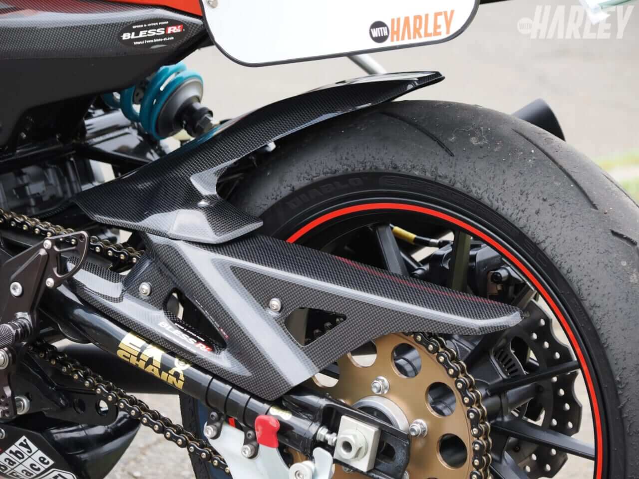 ｜性能だけでなくスタイルも追求。よりディープにハーレー中型車のX350をいじる!