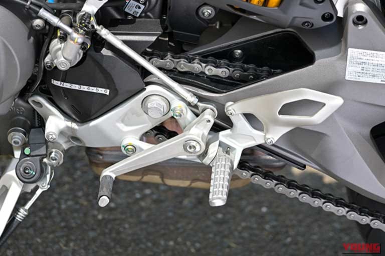 DICATI STREET FIGHTER V2S｜【新車試乗】ドゥカティ「ストリートファイター V2S」最新V2エンジンを積んだストファイ発進!!