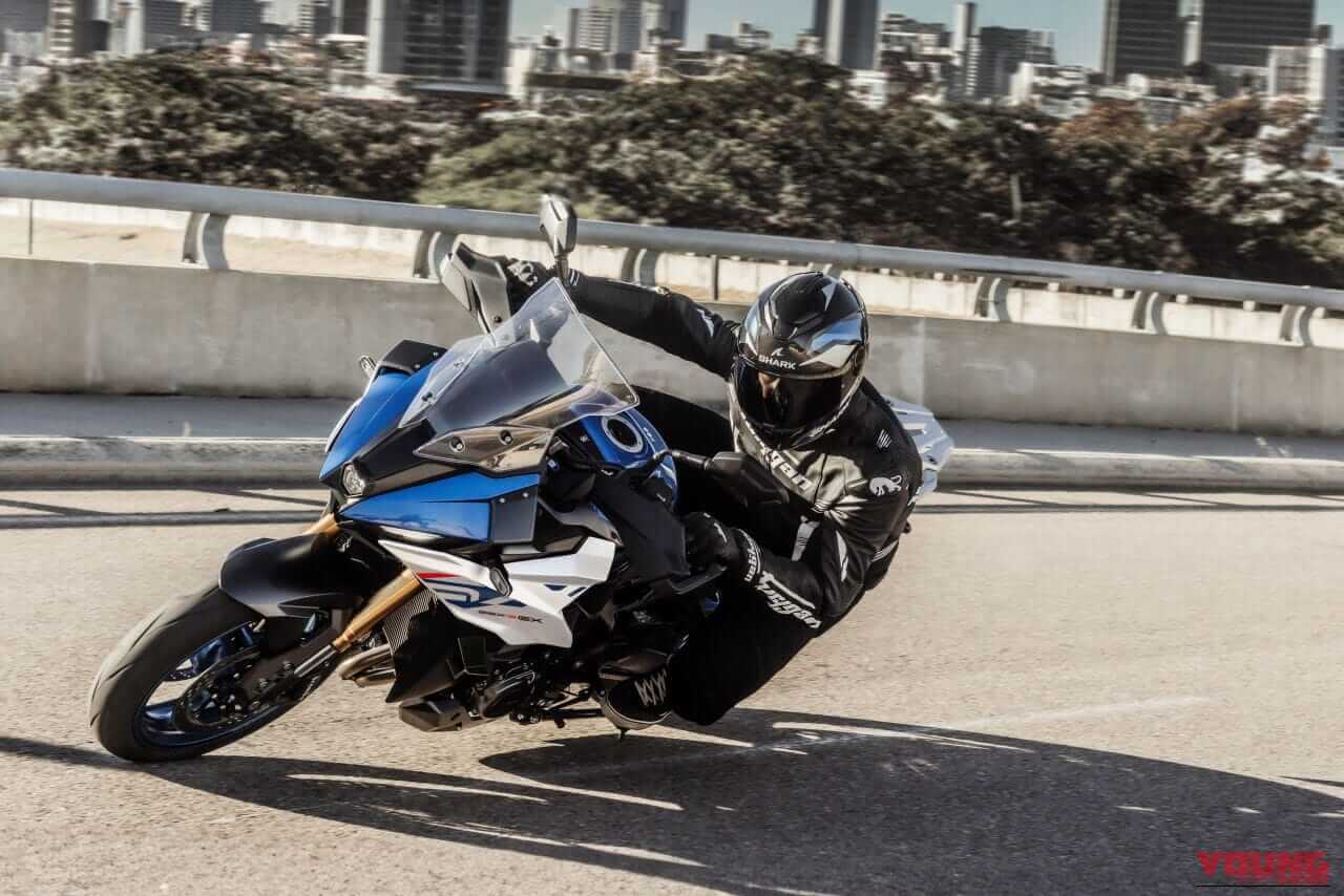 suzuki｜GSX-S1000GX｜欧州仕様｜2026年モデル｜新型はウイングレット搭載！ スズキが「GSX-S1000GX」の2026年モデルを発表【海外】