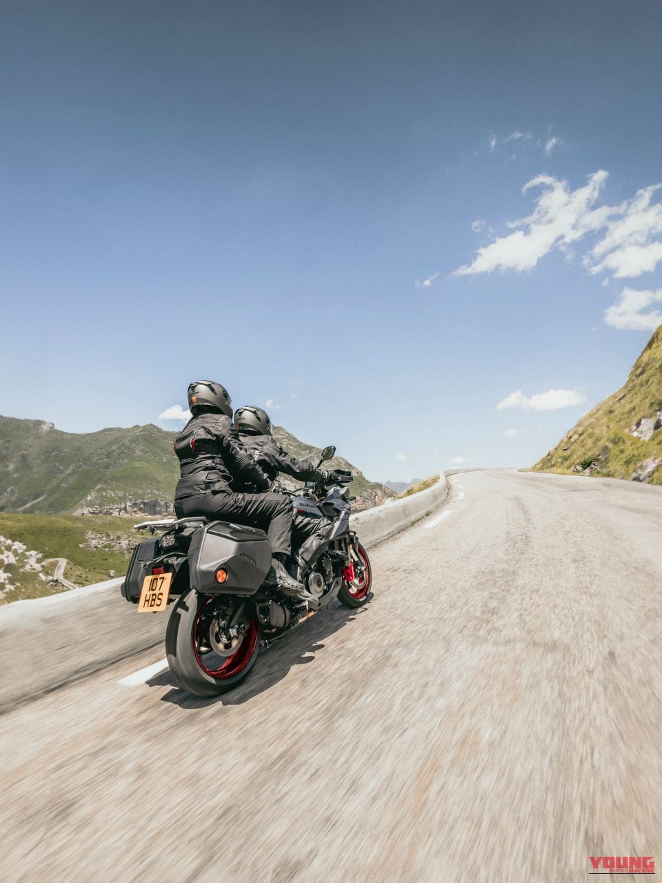 suzuki｜GSX-S1000GX｜欧州仕様｜2026年モデル｜新型はウイングレット搭載！ スズキが「GSX-S1000GX」の2026年モデルを発表【海外】