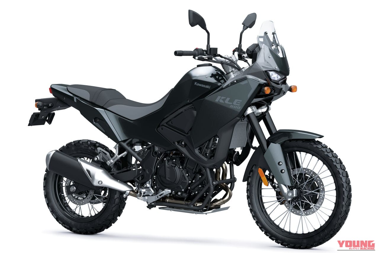 |【新型発表】カワサキ(KAWASAKI)新型アドベンチャー「KLE500」を発表! 上位版「KLE500 SE」はTFTメーターや大型スクリーンも装備〈海外〉