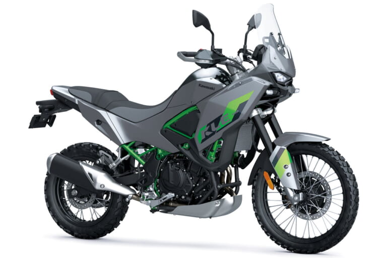 カワサキ｜KLE500｜輸出仕様｜2026年モデル｜【新型発表】カワサキ(KAWASAKI)新型アドベンチャー「KLE500」を発表！ 上位版「KLE500 SE」はTFTメーターや大型スクリーンも装備〈海外〉