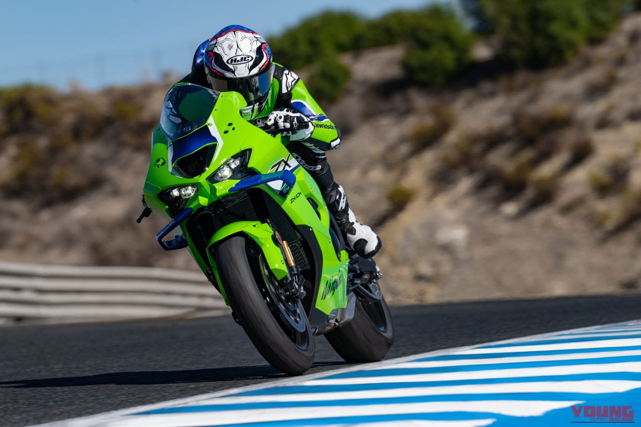 カワサキ|ニンジャZX-10R|欧州仕様|カワサキ新型「ニンジャZX-10R/RR」登場! ダウンフォース25%向上の大型ウイングレットやTFTメーターを新採用【海外】
