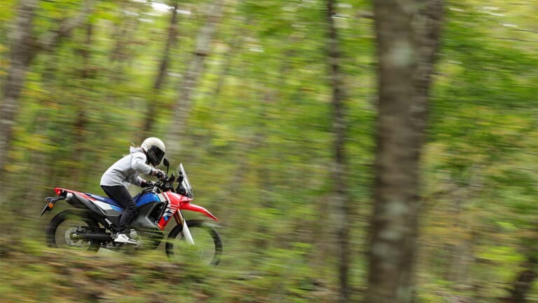 【新車試乗】ホンダ(HONDA)CRF250ラリーは「遊び倒したくなるツーリングマシン」