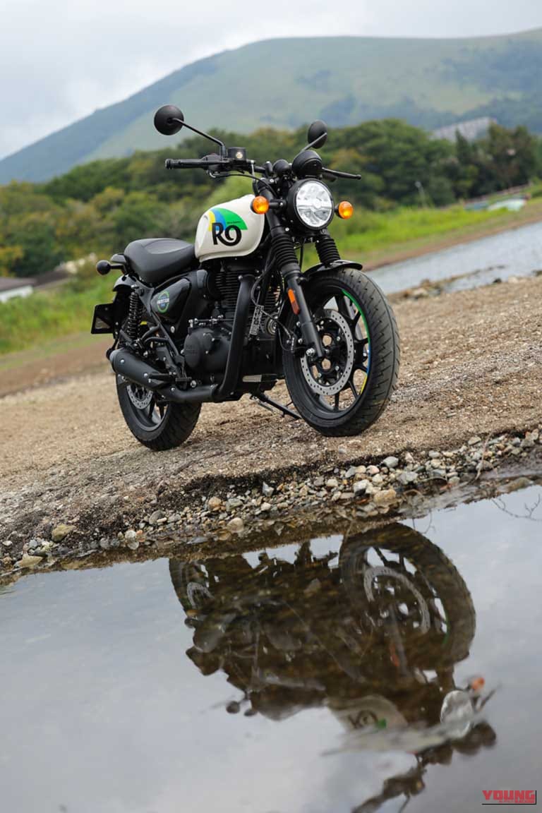 ROYAL ENFIELD HUNTER350｜【新型試乗】ロイヤルエンフィールド ハンター350は優しいロードスター！ レーシング女子・岡崎静夏インプレッション