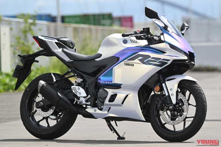 YAMAHA YZF-R25｜「レーシーだけど気軽に乗れる万能系スポーツ！」レーシング女子・岡崎静夏のヤマハ「YZF-R25」試乗インプレッション
