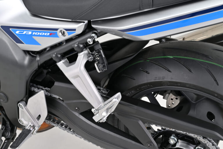 ホンダCB1000Fのカスタムはデイトナで決まり! 即戦力になるボルトオンパーツ群が一挙登場|ホンダCB1000Fのカスタムはデイトナで決まり! 即戦力になるボルトオンパーツ群が一挙登場
