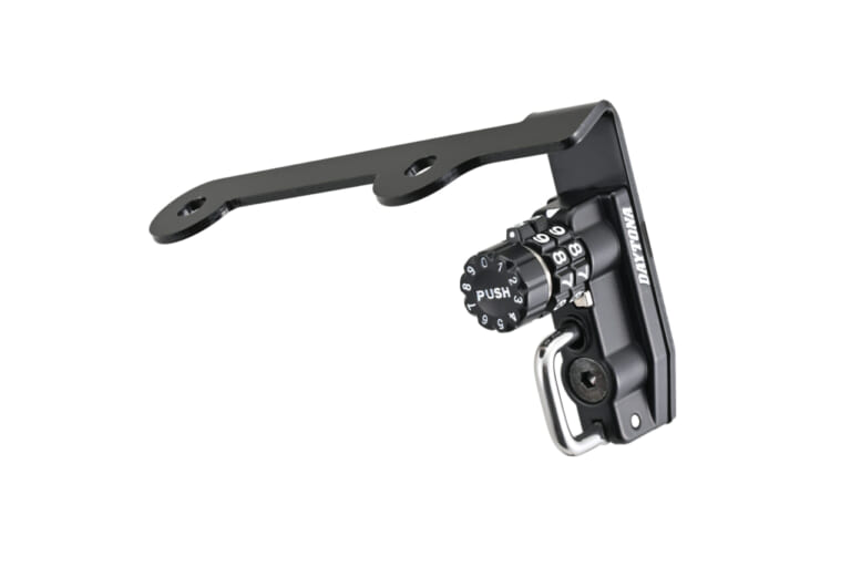 ホンダCB1000Fのカスタムはデイトナで決まり! 即戦力になるボルトオンパーツ群が一挙登場｜ホンダCB1000Fのカスタムはデイトナで決まり! 即戦力になるボルトオンパーツ群が一挙登場