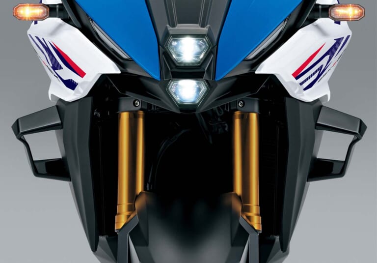 suzuki｜GSX-S1000GX｜欧州仕様｜2026年モデル｜新型はウイングレット搭載！ スズキが「GSX-S1000GX」の2026年モデルを発表【海外】