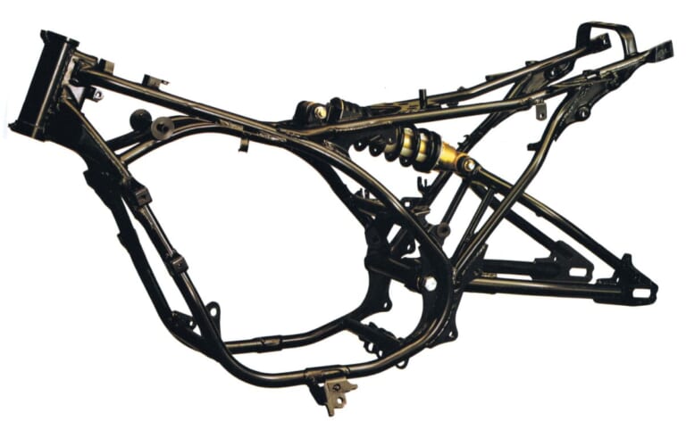 YAMAHA RZ250｜【2スト名車】ヤマハ(YAMAHA)RZ250/350各部解説:新時代の到来を主張した新技術【1980～1982】