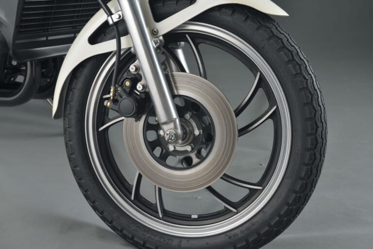 YAMAHA RZ250｜【2スト名車】ヤマハ(YAMAHA)RZ250/350各部解説:新時代の到来を主張した新技術【1980～1982】