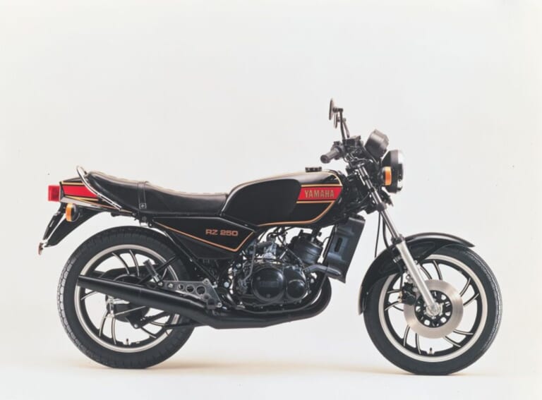 YAMAHA RZ250|ヤマハ(YAMAHA)RZ250/350の系譜:一時代を築いた名2ストたち【1980~1988】