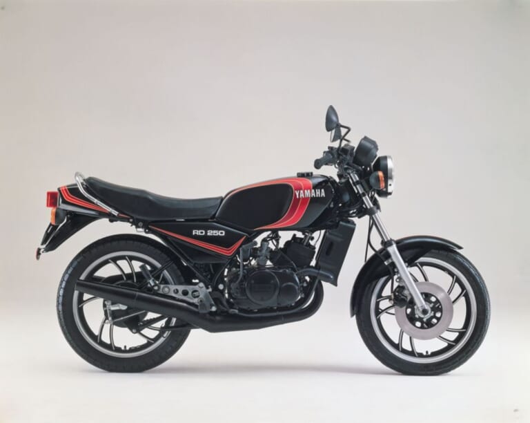 YAMAHA RD250LC|ヤマハ(YAMAHA)RZ250/350の系譜:一時代を築いた名2ストたち【1980~1988】