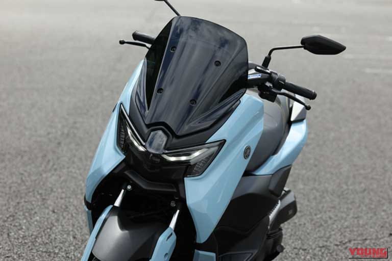 YAMAHA NMAX155|ヤマハ「NMAX155」はシフトダウンが効く! レーシング女子・岡崎静夏の試乗インプレッション