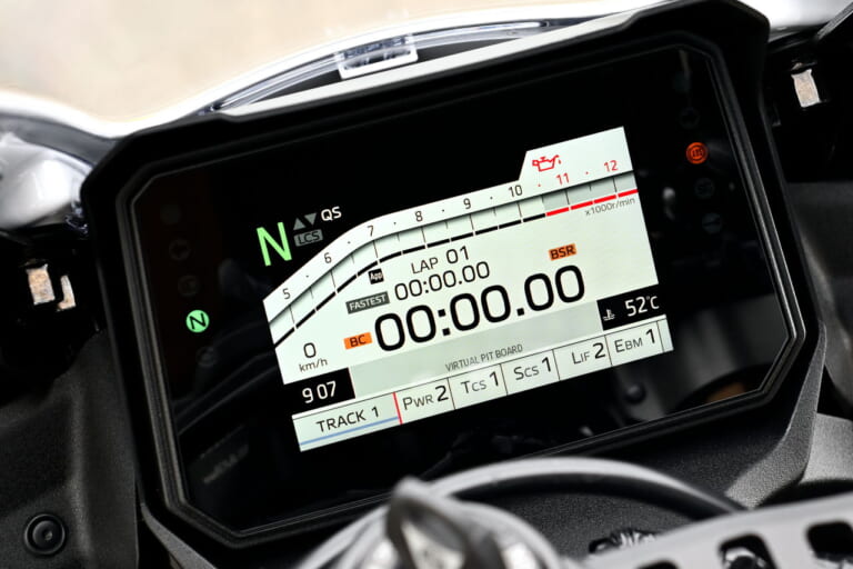 ヤマハ|YZF-R9|試乗インプレッション|【見た目とは裏腹に意外と街乗りも快適だった!】ヤマハ「YZF-R9」2025モデル試乗レポート