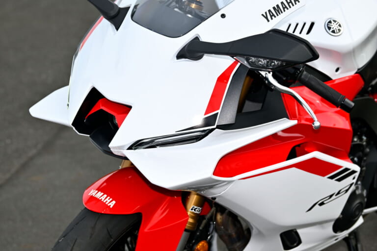 ヤマハ|YZF-R9|試乗インプレッション|【見た目とは裏腹に意外と街乗りも快適だった!】ヤマハ「YZF-R9」2025モデル試乗レポート