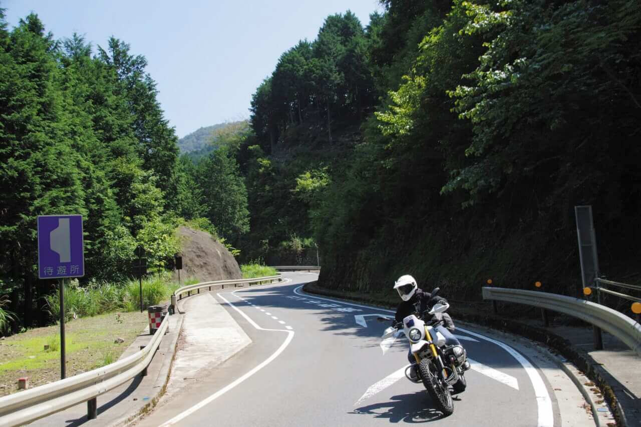 BMW R12G/S GS sport｜BMW R12G/S GSスポーツでツーリング〜足柄／裏箱根南北縦走行(神奈川県／静岡県)