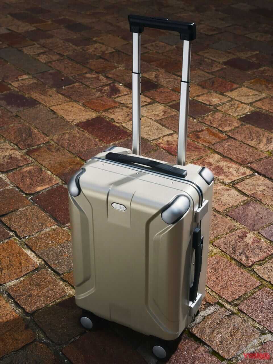 SHOEI X-CORE｜【数量限定】SHOEIの命を守るヘルメット技術を活かしたキャリーケース「X-CORE」を特別価格にて1月10日販売開始！