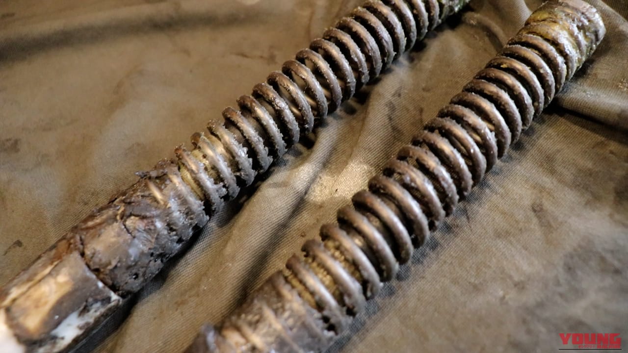 【DIY整備アイテム】プラもゴムも全部洗えるってマジ!?「オールマテリアルパーツクリーナー」体験レポート｜【DIY整備アイテム】プラもゴムも全部洗えるってマジ!?「オールマテリアルパーツクリーナー」体験レポート