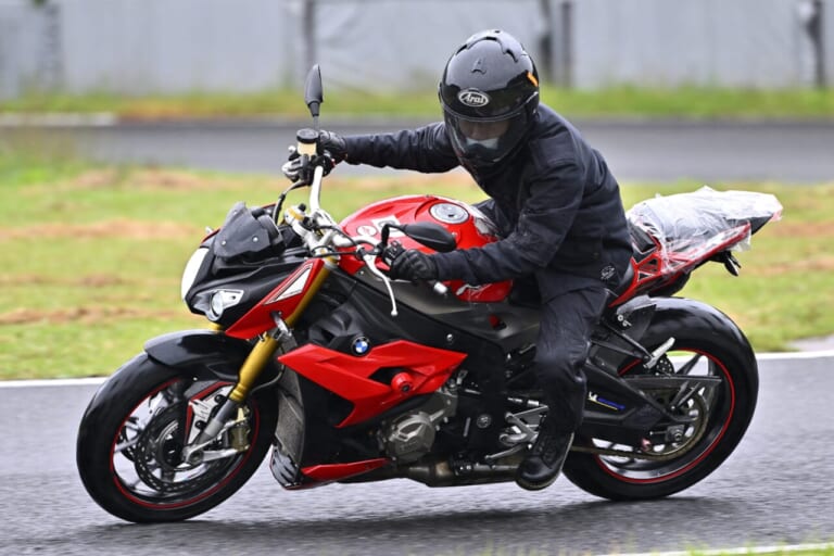 那須MSL外国車試乗会｜レッドバロン｜普通二輪免許でOK! サーキットで思う存分乗り比べ〈那須MSL外国車試乗会〉