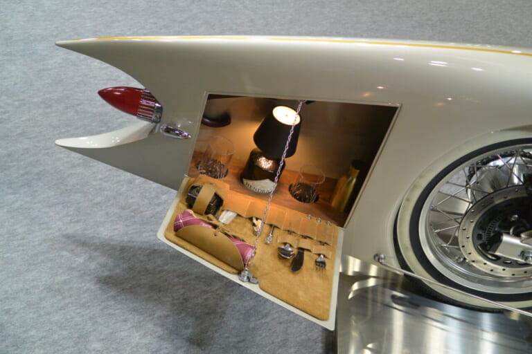 横浜ホットロッドショー｜ロイヤルエンフィールド｜ザ・キングスマン （Kingston Custom）｜【ホットロッドショー】ロイヤルエンフィールド「ショットガン650」が大化け！ 昨季アワード3冠のマシンも登壇