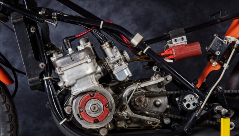 ハーレーダビッドソン|アエルマッキ|RS250|「空冷2ストのハーレー?!」のちに水冷化された2ストレーサー「RR250」は普通にディーラーで買えた