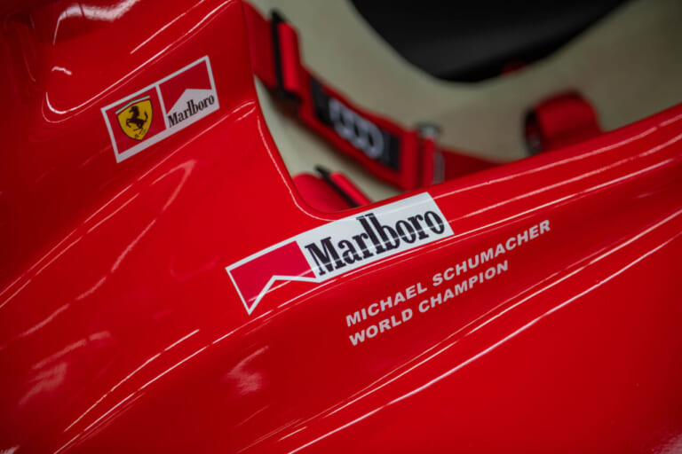 フェラーリ｜スケールモデル｜実物大・4000万円のプラモ?! いやいや本物素材も使ったスケールモデルです！ フェラーリ界隈のモデラーが究極すぎる