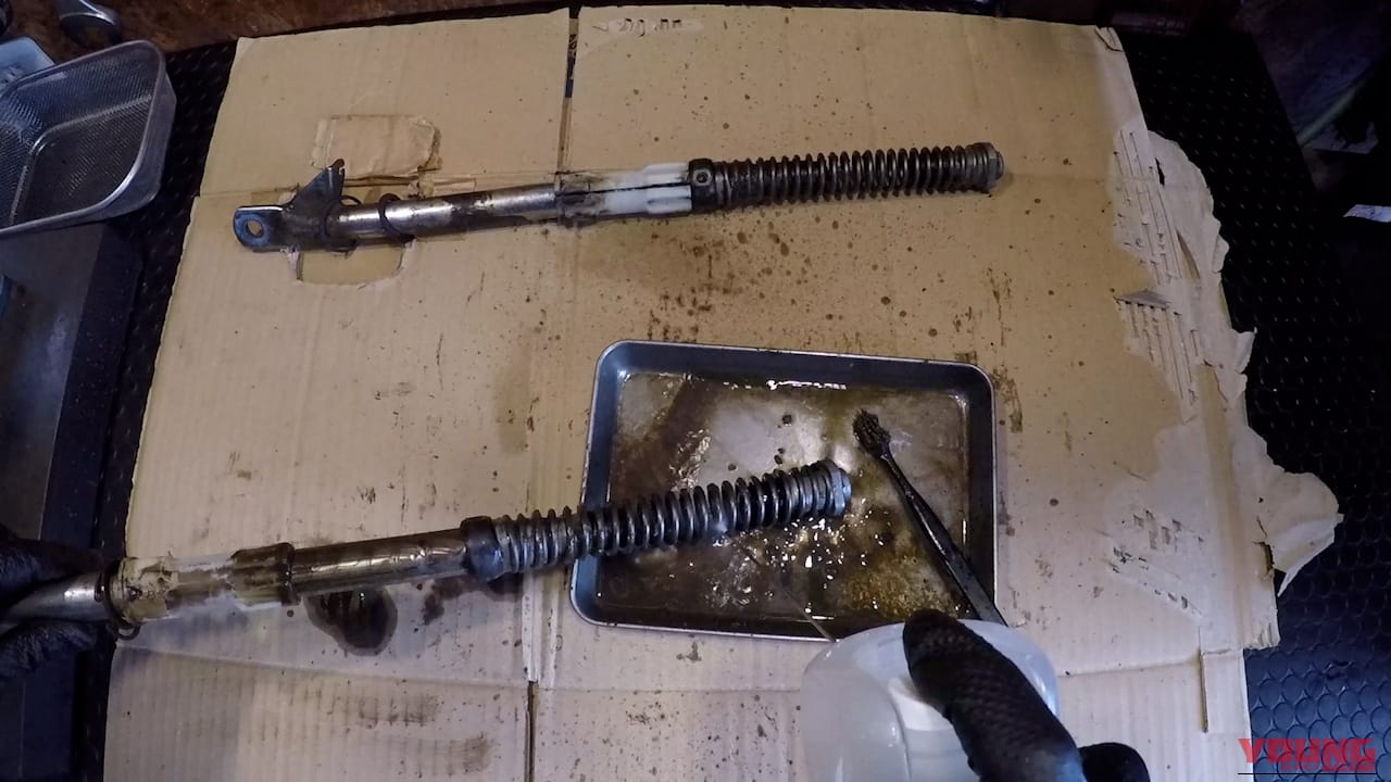 【DIY整備アイテム】プラもゴムも全部洗えるってマジ!?「オールマテリアルパーツクリーナー」体験レポート｜【DIY整備アイテム】プラもゴムも全部洗えるってマジ!?「オールマテリアルパーツクリーナー」体験レポート