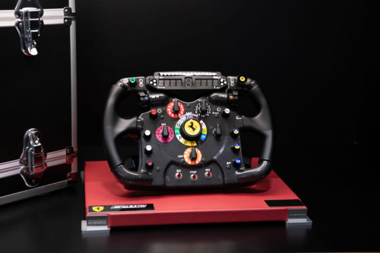 フェラーリ｜スケールモデル｜実物大・4000万円のプラモ?! いやいや本物素材も使ったスケールモデルです！ フェラーリ界隈のモデラーが究極すぎる