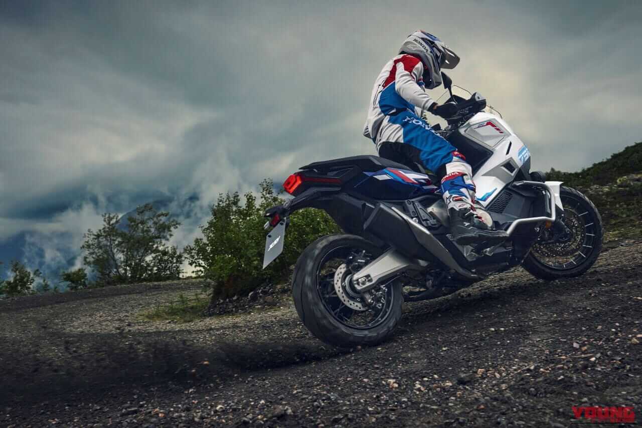 ホンダ|X-ADV|欧州仕様|2026年モデル|【欧州新車】ホンダ「X-ADV スペシャルエディション」次はトリコロールだ! アフリカツインみが高まるアドベンチャースクーター