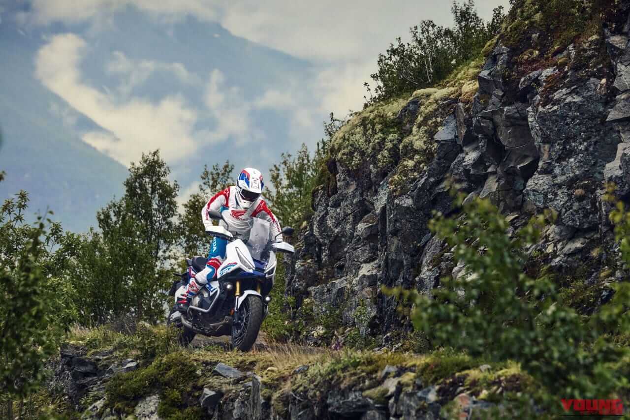ホンダ|X-ADV|欧州仕様|2026年モデル|【欧州新車】ホンダ「X-ADV スペシャルエディション」次はトリコロールだ! アフリカツインみが高まるアドベンチャースクーター