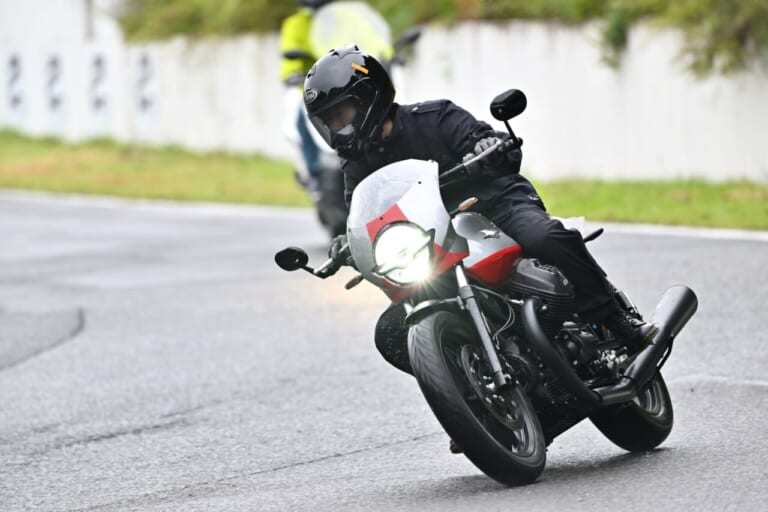 那須MSL外国車試乗会｜レッドバロン｜普通二輪免許でOK! サーキットで思う存分乗り比べ〈那須MSL外国車試乗会〉