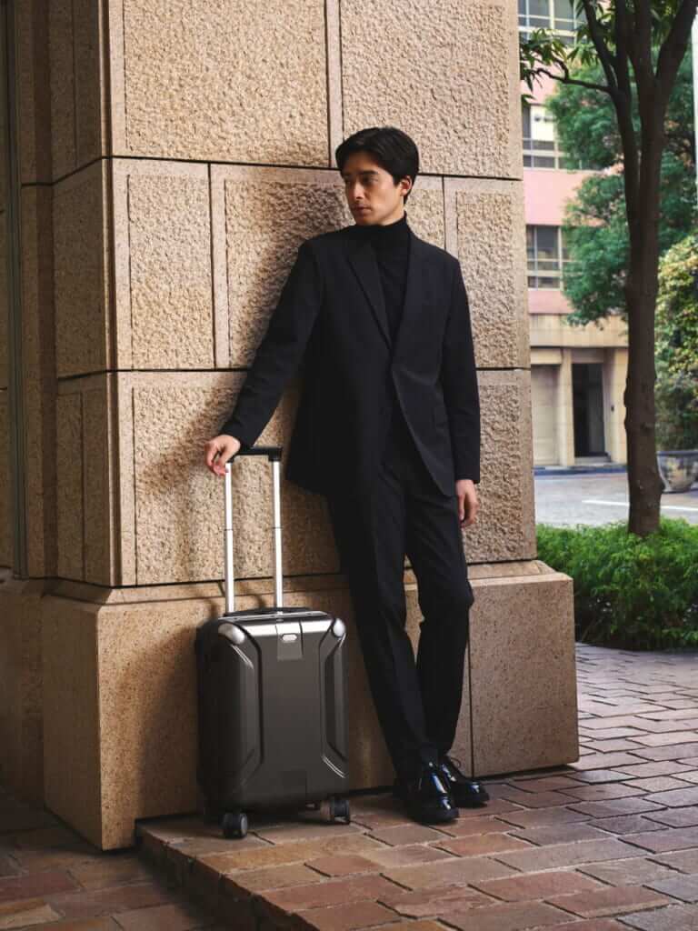 SHOEI X-CORE|【数量限定】SHOEIの命を守るヘルメット技術を活かしたキャリーケース「X-CORE」を特別価格にて1月10日販売開始!