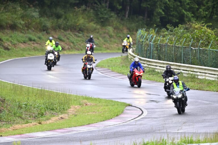 那須MSL外国車試乗会｜レッドバロン｜普通二輪免許でOK! サーキットで思う存分乗り比べ〈那須MSL外国車試乗会〉