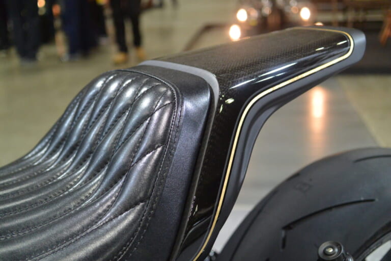 横浜ホットロッドショー|ロイヤルエンフィールド|キャリバー・ロイヤル(ROUGH CRAFTS)|【ホットロッドショー】ロイヤルエンフィールド「ショットガン650」が大化け! 昨季アワード3冠のマシンも登壇