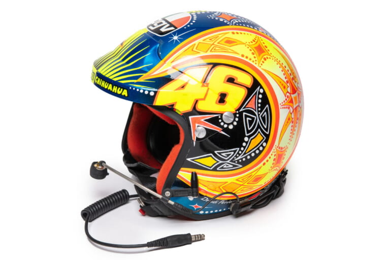 ヴァレンティーノ・ロッシ 2002年 AGV（Sparco）｜「全部わかる？」最高落札額は1億円超え!! 超レアな使用済み“本物”レース仕様ヘルメット5選！