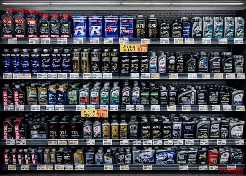 【激論】エンジンオイル三大思想バトル! 高級・格安・純正、結局どれを入れるべきか考えてみた｜【激論】エンジンオイル三大思想バトル! 高級・格安・純正、結局どれを入れるべきか考えてみた
