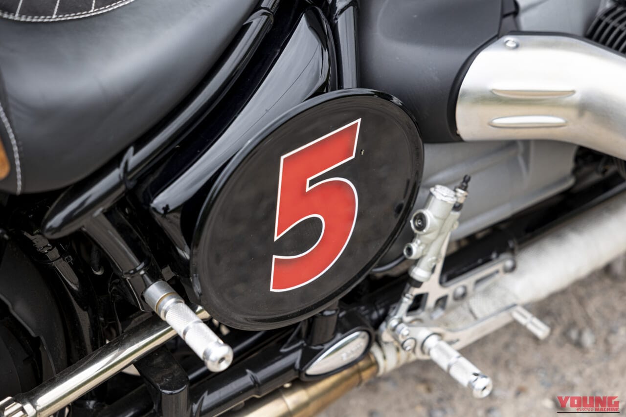 BMW R18｜ナイジェル・マンセル｜実はナイジェル・マンセル、バイクが大好き！ BMWのワンオフカスタムを制作