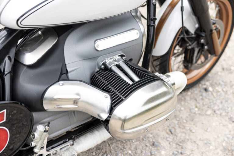 BMW R18｜ナイジェル・マンセル｜実はナイジェル・マンセル、バイクが大好き！ BMWのワンオフカスタムを制作