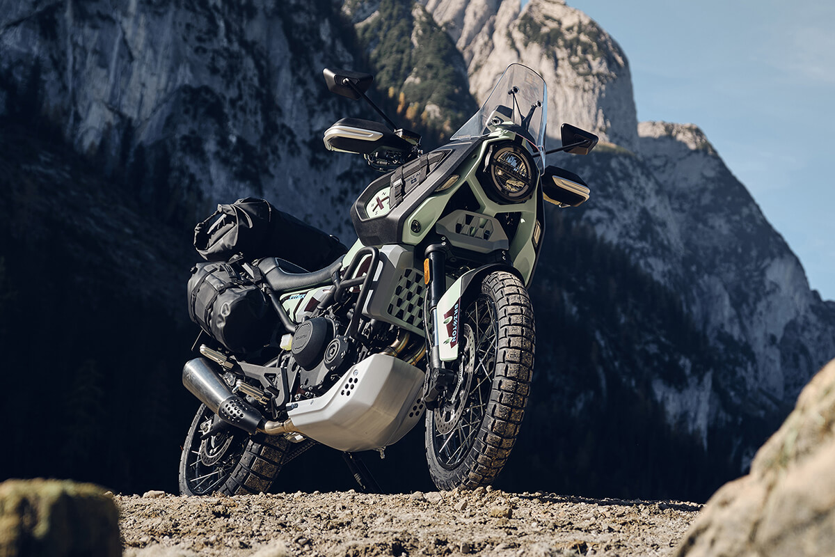 BRIXTON|CROSSFIRE500STORR｜唯一無二！新時代のアドベンチャーモデル・ブリクストン ストー(BRIXTON STORR)