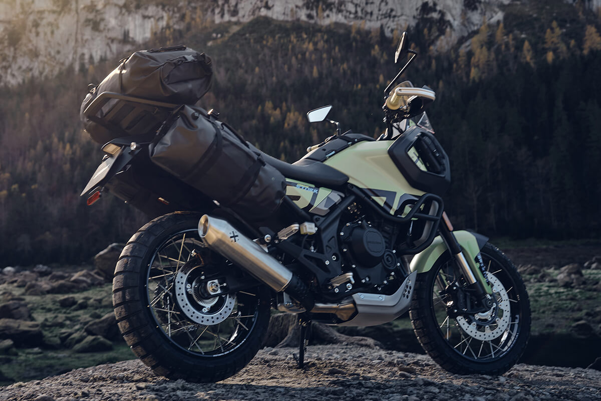 BRIXTON|CROSSFIRE500STORR|唯一無二!新時代のアドベンチャーモデル・ブリクストン ストー(BRIXTON STORR)