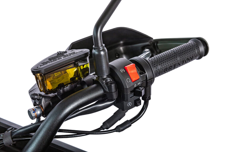 BRIXTON|CROSSFIRE500STORR|右スイッチボックス|唯一無二!新時代のアドベンチャーモデル・ブリクストン ストー(BRIXTON STORR)