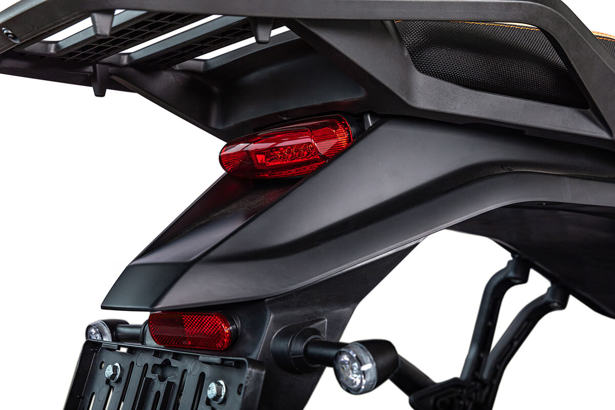 BRIXTON|CROSSFIRE500STORR｜テールランプ｜唯一無二！新時代のアドベンチャーモデル・ブリクストン ストー(BRIXTON STORR)