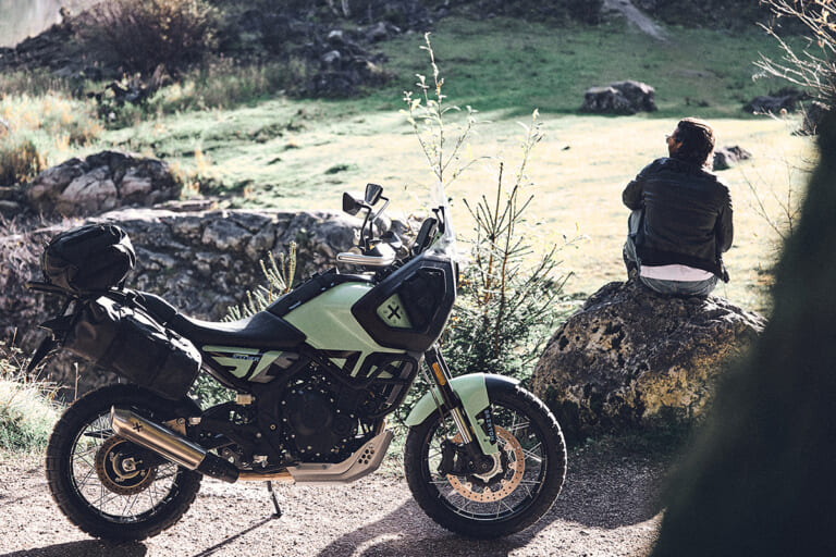 BRIXTON|CROSSFIRE500STORR|唯一無二!新時代のアドベンチャーモデル・ブリクストン ストー(BRIXTON STORR)