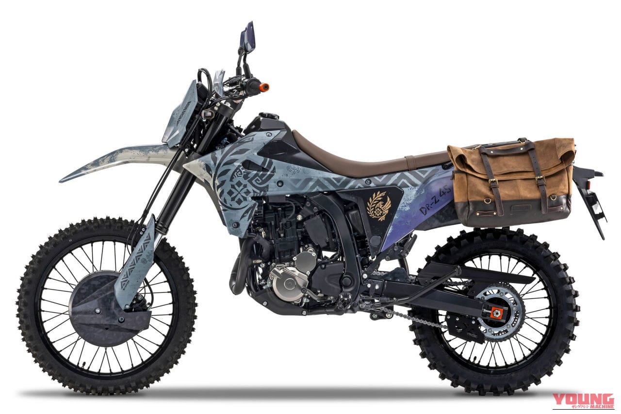 DR-Z4S MONSTER HUNTER WILDS Edition <参考出品車>|ひと狩りいこうぜ! モンハン仕様のスズキ「DR-Z4S」がオートサロンに見参──「ジムニー ノマド」とともに冒険心を刺激する!