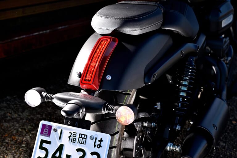 QJMOTOR SRV250A|【新車試乗】「この見た目でオートマ?!」水冷Vツイン搭載の軽二輪クルーザー「QJMOTOR SRV250A」はクラス初『AMT』搭載【インプレッション】